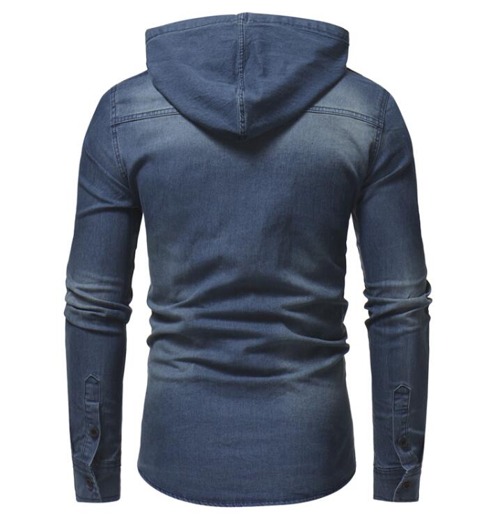 arriere chemise cowboy bleue a capuche