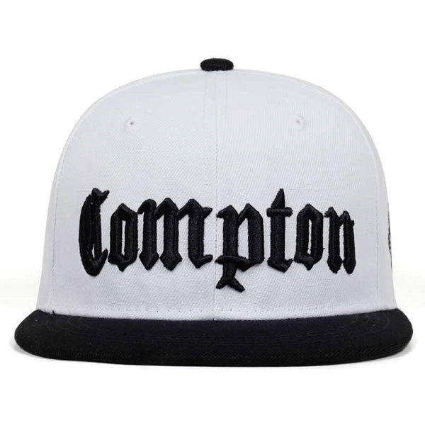 casquette blanche noire compton