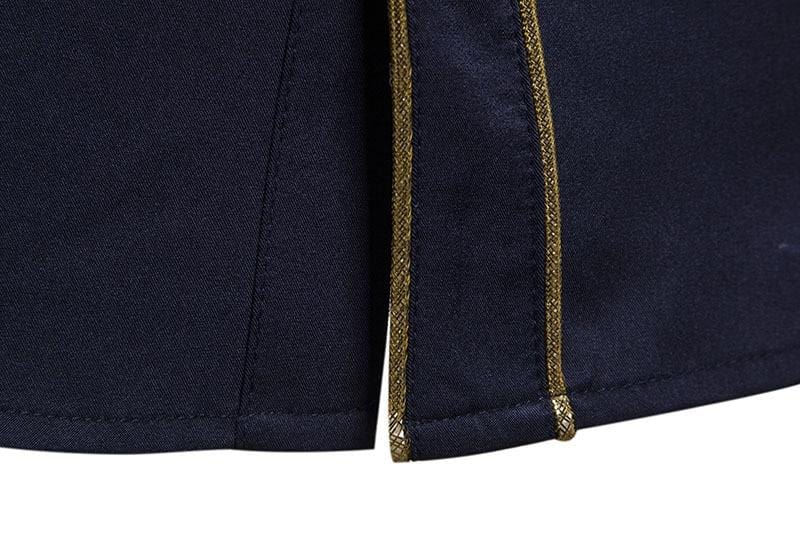 details bas chemise brodee americaine