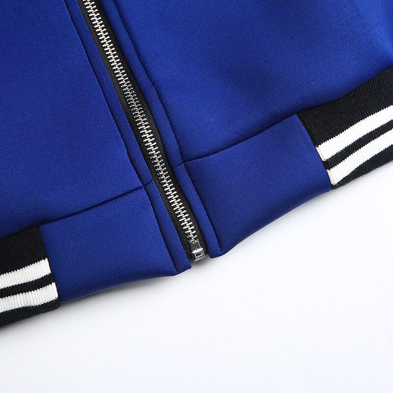 details bas veste bleue etats unis universite